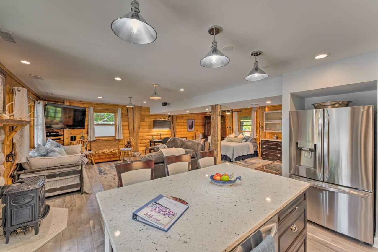 Cozy Wisconsin Studio, 11 Mi To Lake Geneva! 벌링턴 외부 사진